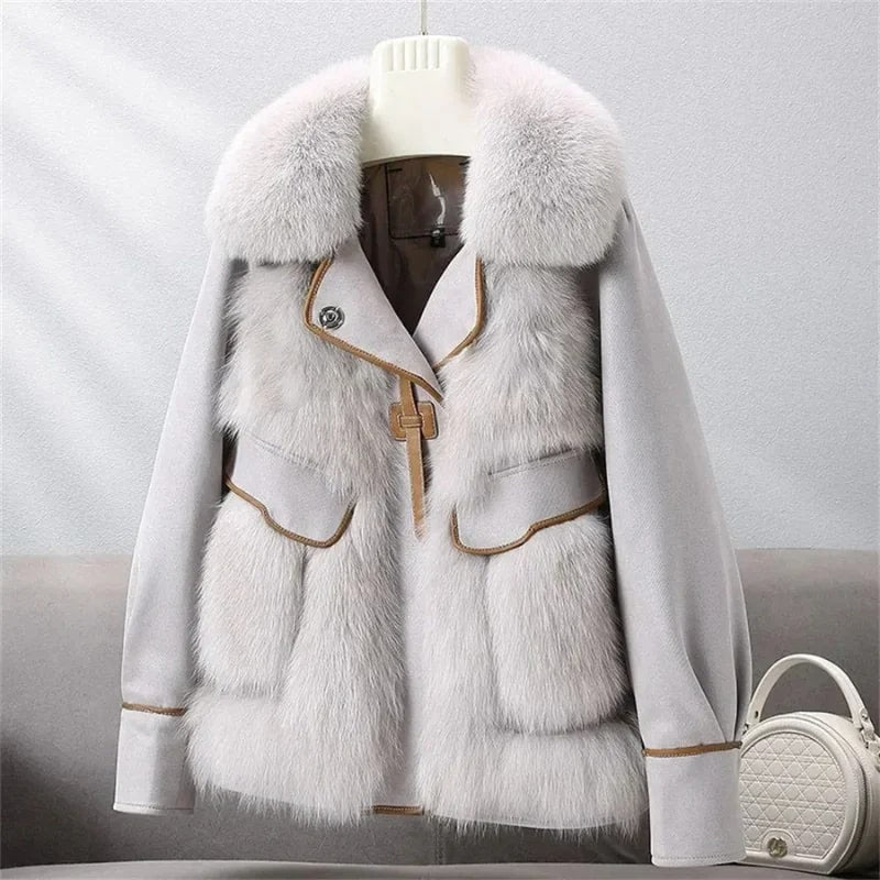 Lea Women’s Plush Fur Coat – Luxurious Winter Jacket with Toggle Closure