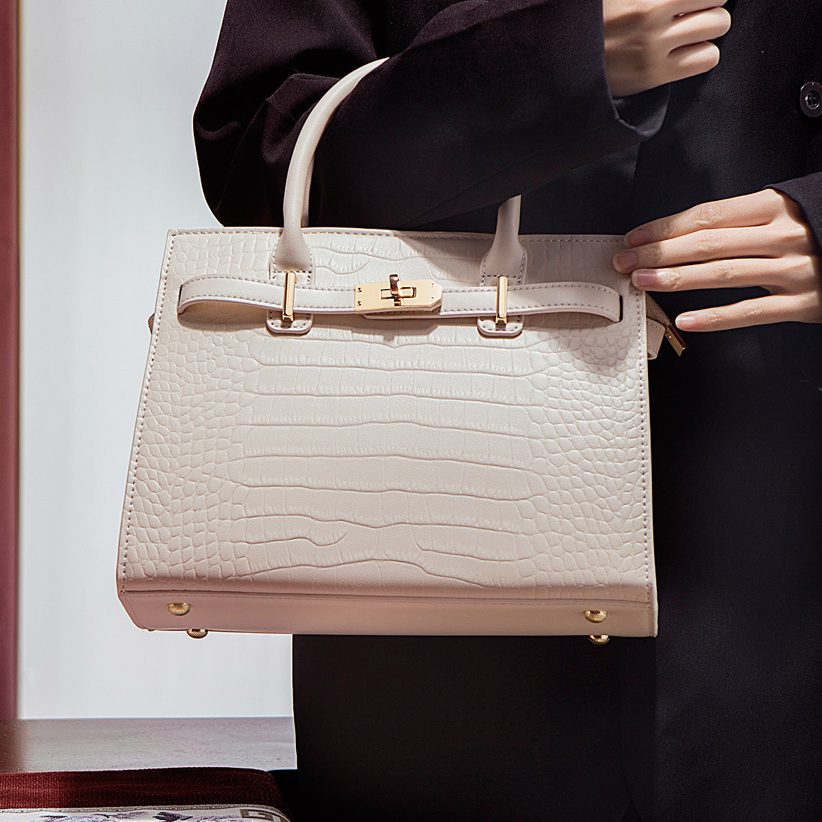 Katarina Women’s Handbag – Structured Genuine Leather with Buckle Closure & Crossbody Strap