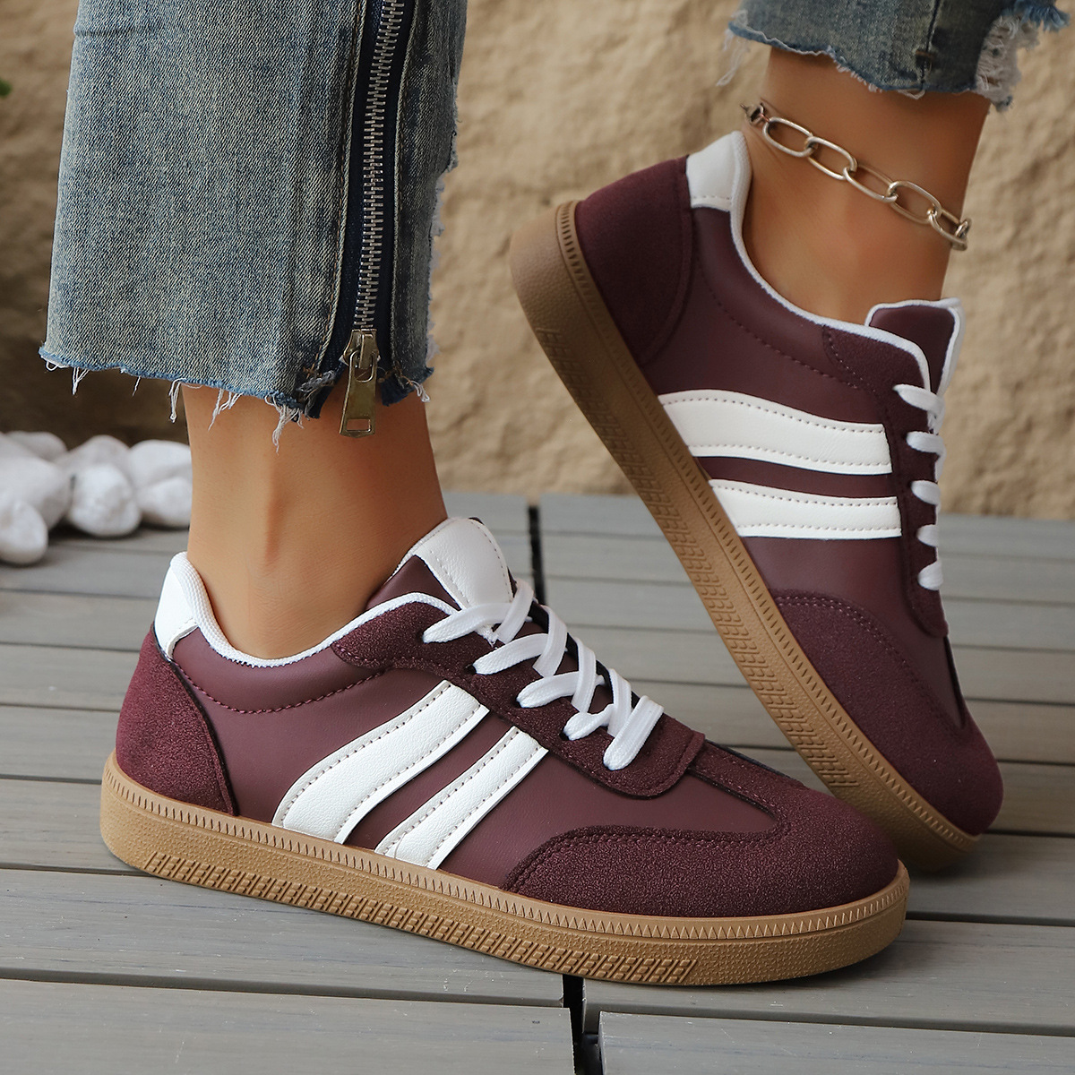 Eva Women's Trainer - Retro-inspired Lightweight Leather & Suede Sneakers
