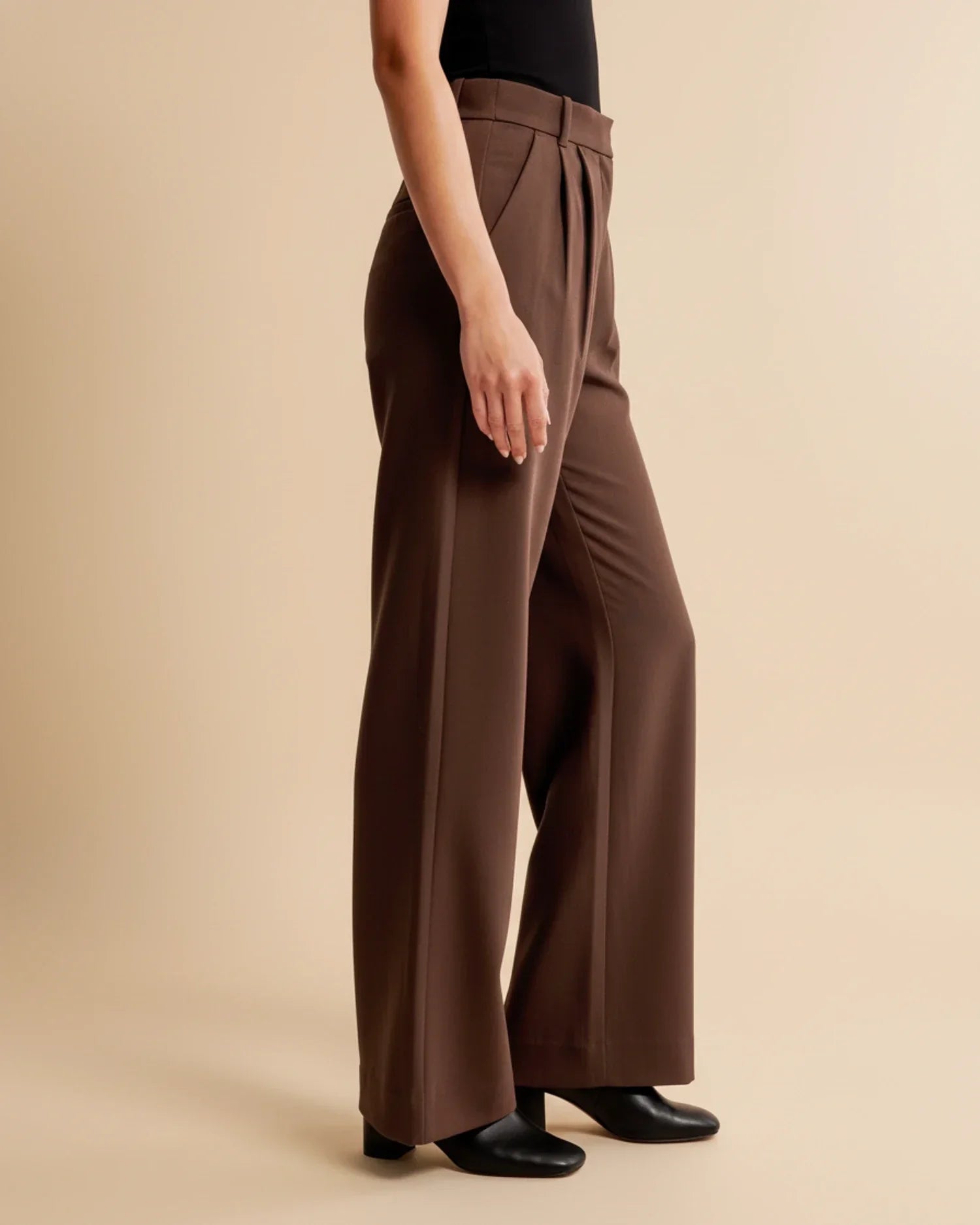 Cyril | High Waist Pleated Leg Trousers with Tailored Fit